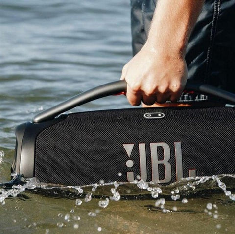 ¡PODER Y AUDIO INSUPERABLES! ¡El JBL Boombox 3 ya está aquí, imparable!